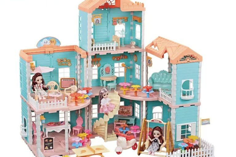Custom DIY plastic doll houses for girls