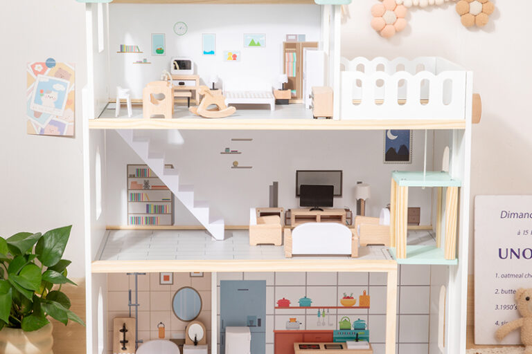 Bulk high-quality wooden doll houses for kids