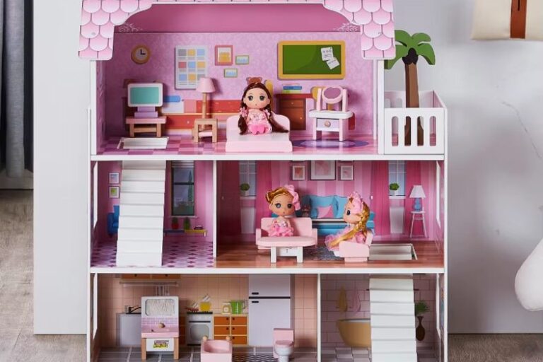 Wholesale wooden doll houses for kids toys