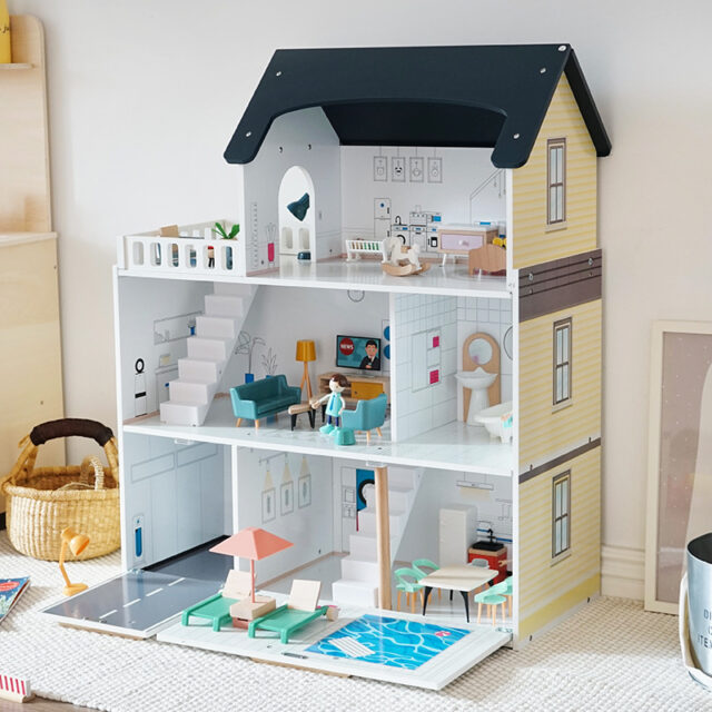 Modern Family Wooden Doll Houses Wholesale (6) Modern family wooden doll houses wholesale supply