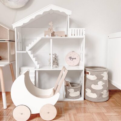 Custom modern wooden doll houses for kids