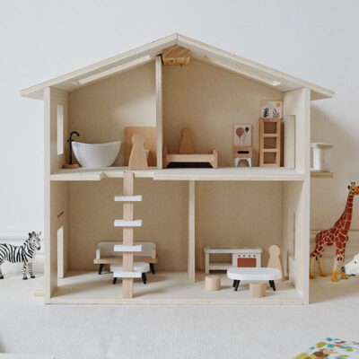 Durable Wooden Doll House Birthday Gift for Kids